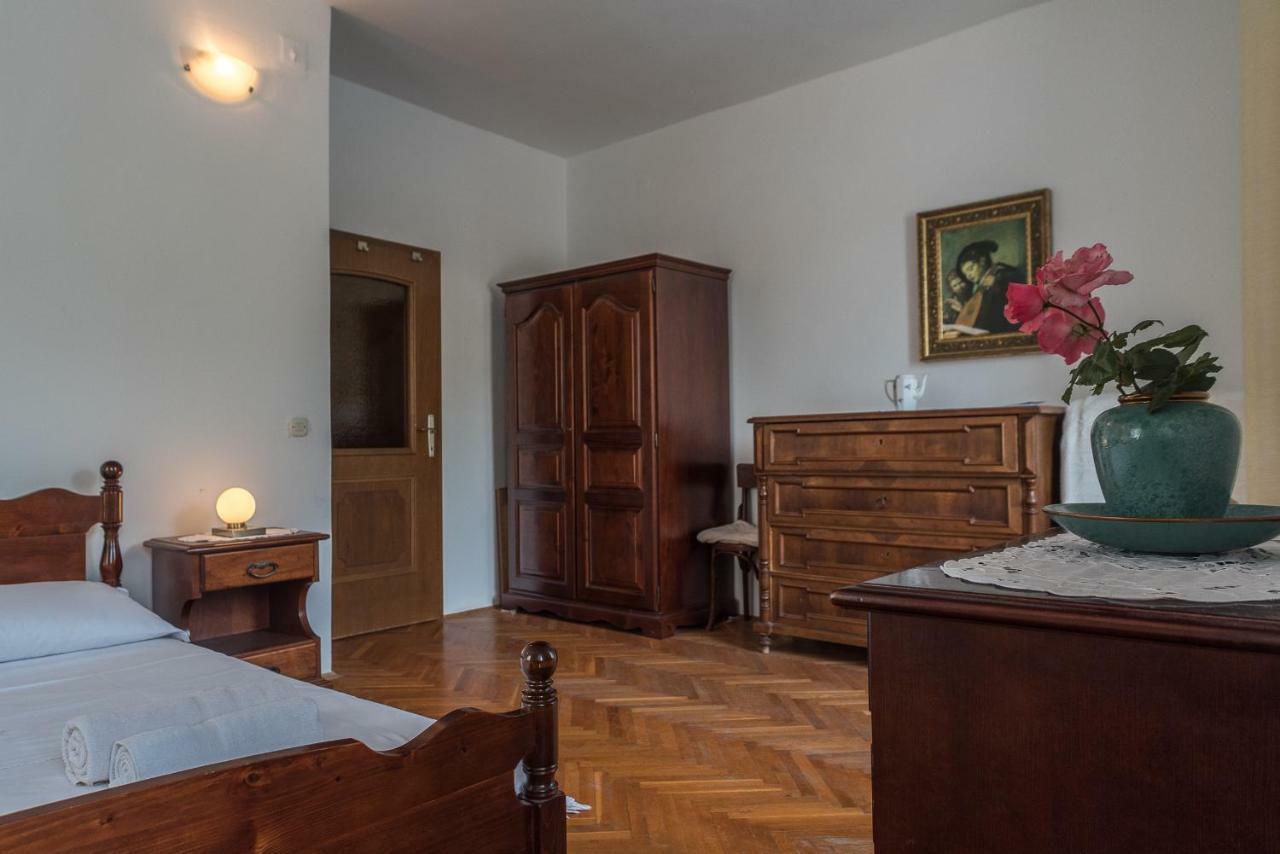 Apartment Matijas Тръстеник Екстериор снимка