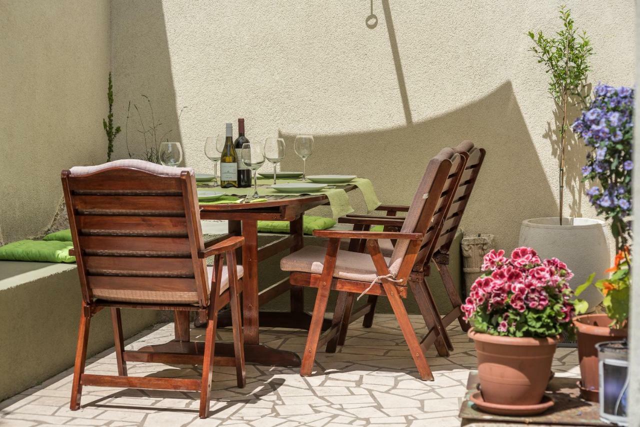 Apartment Matijas Тръстеник Екстериор снимка