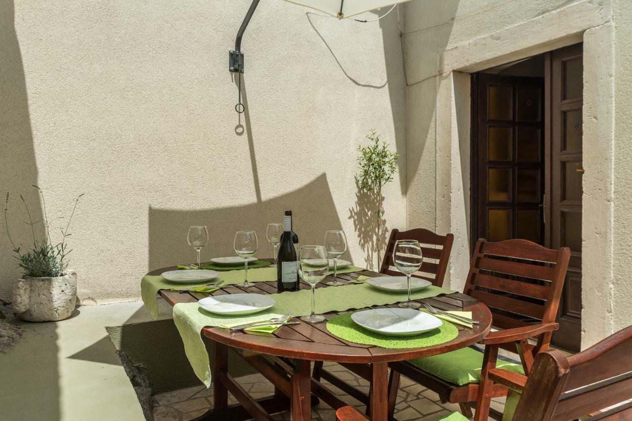 Apartment Matijas Тръстеник Екстериор снимка